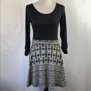 Rhapsody Women's NWT Black & White Long Sleeve Dress Size Large